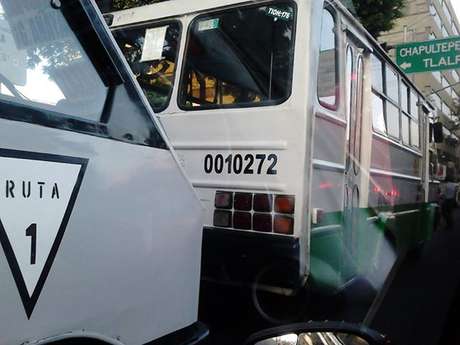 Setravi_DF / Tomada de Facebook Para transporte público colectivo de pasajeros local y metropolitano, así como público, privado y mercantil de carga, se deberá ingresar a la página www.revista.setravi.df.gob.mx