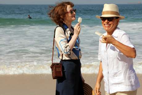 Glória Pires e Miranda Otto são as protagonistas do filme 'Flores Raras', que conta a história de amor entre Elizabeth Bishop e Lota de Macedo Soares <p>Glória Pires e Miranda Otto são as protagonistas do filme 'Flores Raras', que conta a história de amor entre Elizabeth Bishop e Lota de Macedo Soares</p>