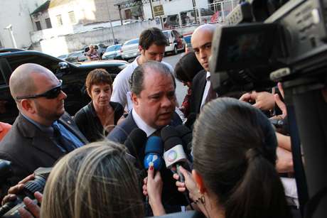 O delegado geral da Polícia Civil, Luiz Mauricio Blazeck, responsável pela investigação do caso, chega ao Departamento de Homicídios e de Proteção à Pessoa (DHPP) O delegado geral da Polícia Civil, Luiz Mauricio Blazeck, responsável pela investigação do caso, chega ao Departamento de Homicídios e de Proteção à Pessoa (DHPP)