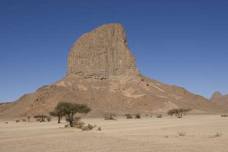 Importante território do norte da África, a Argélia sofre com ameaças terroristas de grupos islâmicos <p>Importante território do norte da África, a Argélia sofre com ameaças terroristas de grupos islâmicos</p>