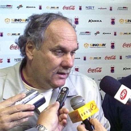 Paulo Cesar Silva, vice-presidente do clube, lamentou: "se torcida não vier ao estádio, não subimos" Paulo Cesar Silva, vice-presidente do clube, lamentou: "se torcida não vier ao estádio, não subimos"