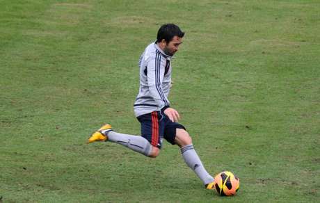 Deco deixa o futebol em meio à disputa do Brasileiro <p>Deco deixa o futebol em meio à disputa do Brasileiro</p>