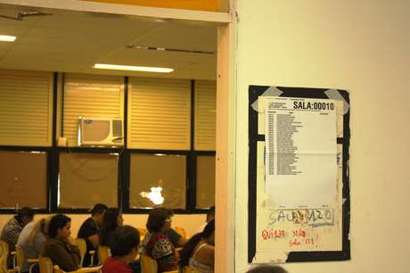 Em Salvador, candidatos reclamam da dificuldade da prova Em Salvador, candidatos reclamam da dificuldade da prova