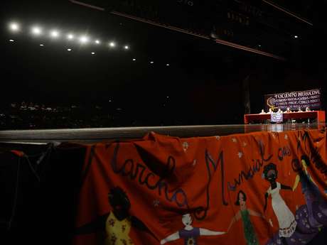 A ativista afegã falou no 9° Encontro Internacional da Marcha Mundial das Mulheres, na tarde desta segunda-feira, no Memorial da América Latina, em São Paulo A ativista afegã falou no 9° Encontro Internacional da Marcha Mundial das Mulheres, na tarde desta segunda-feira, no Memorial da América Latina, em São Paulo