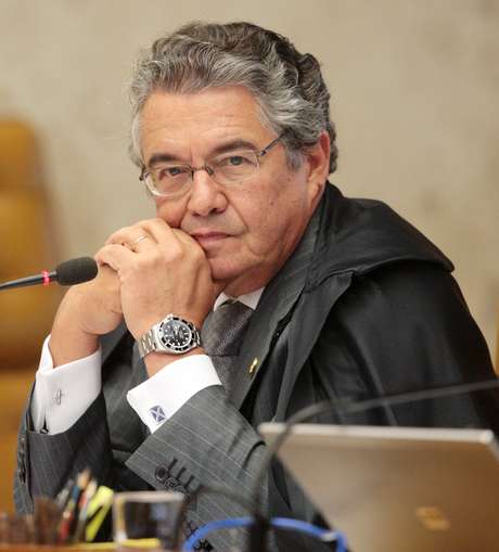 'Eu acabo concluindo que melhores dias no Brasil, só para os nossos bisnetos', disse o ministro 'Eu acabo concluindo que melhores dias no Brasil, só para os nossos bisnetos', disse o ministro