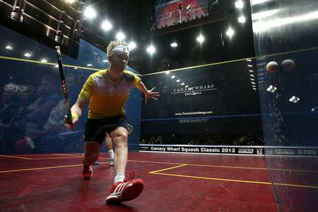 Pouca quantidade de pessoas participantes ajuda o squash <p>Pouca quantidade de pessoas participantes ajuda o squash</p>