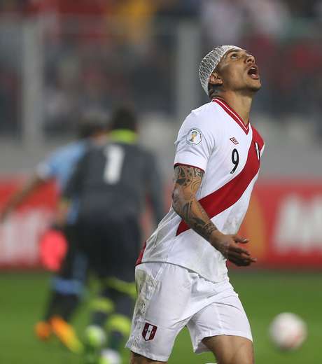 Peruanos (foto) e ucranianos poderão realizar jogos com presença de torcida <p>Peruanos (foto) e ucranianos poderão realizar jogos com presença de torcida</p>