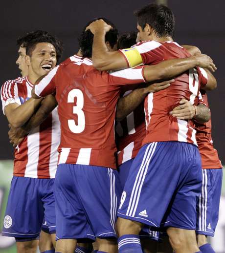 Paraguai venceu por 4 a 0, mas ocupa apenas a vice-lanterna da competição <p>Paraguai venceu por 4 a 0, mas ocupa apenas a vice-lanterna da competição</p>