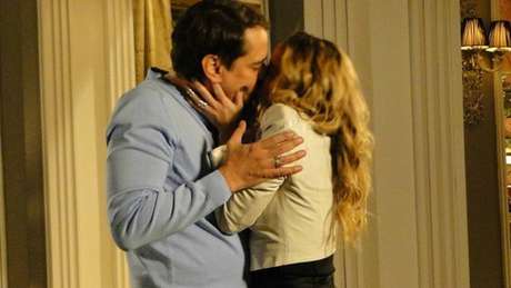 TV Globo / Divulgação Amarylys e Eron tiveram noite de sexo na novela 'Amor à Vida'