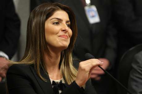 Andressa Mendonça é formada em Assistência Social e é dona de uma sex shop e loja de lingerie em área nobre de Goiânia (GO) <p>Andressa Mendonça é formada em Assistência Social e é dona de uma sex shop e loja de lingerie em área nobre de Goiânia (GO)</p>