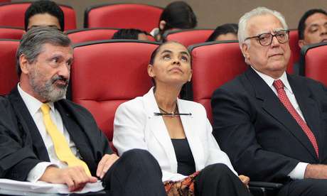 TSE negou nesta quinta-feira registro do partido da ex-senadora Marina Silva <p>TSE negou nesta quinta-feira registro do partido da ex-senadora Marina Silva</p>