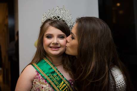 Pietra Gasparin representará o Brasil em concurso na Euro Disney, em Paris <p>Pietra Gasparin representará o Brasil em concurso na Euro Disney, em Paris</p>