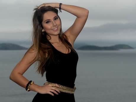 A jovem Carolina Portaluppi disse ter se surpreendido com vazamento de suas imagens na web <p>A jovem Carolina Portaluppi disse ter se surpreendido com vazamento de suas imagens na web</p>