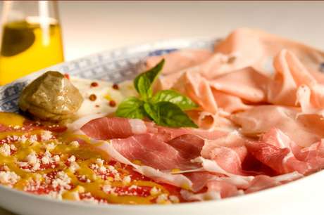 Prato do restaurante La Tambouille, que Ivete costumava ir com Hebe Camargo <p>Prato do restaurante La Tambouille, que Ivete costumava ir com Hebe Camargo</p>