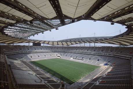 Brasil chegou a jogar no estádio em 2002, mas após a Copa do Mundo; dentre os atletas convocados por Felipão em 2013, nenhum atuou naquela ocasião <p>Brasil chegou a jogar no estádio em 2002, mas após a Copa do Mundo; dentre os atletas convocados por Felipão em 2013, nenhum atuou naquela ocasião</p>