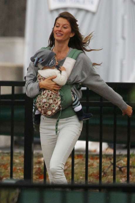Gisele Bündchen é um exemplo da tendência Quiet Time, inspirada em pessoas equilibradas e saudáveis <p>Gisele Bündchen é um exemplo da tendência Quiet Time, inspirada em pessoas equilibradas e saudáveis</p>
