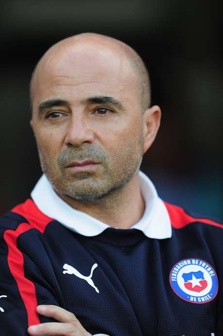 Sampaoli renovou com o Chile até a metade de 2018 Sampaoli renovou com o Chile até a metade de 2018