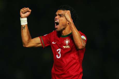 Pepe não explicou os temores de enfrentar a França em partida decisiva <p>Pepe não explicou os temores de enfrentar a França em partida decisiva</p>