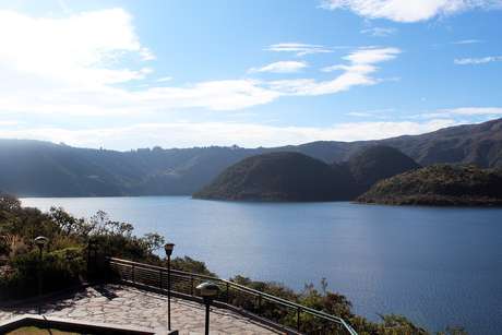Vista da lagoa Cuicocha, na Reserva Ecológica Cotacachi Cayapas <p>Vista da lagoa Cuicocha, na Reserva Ecológica Cotacachi Cayapas</p>