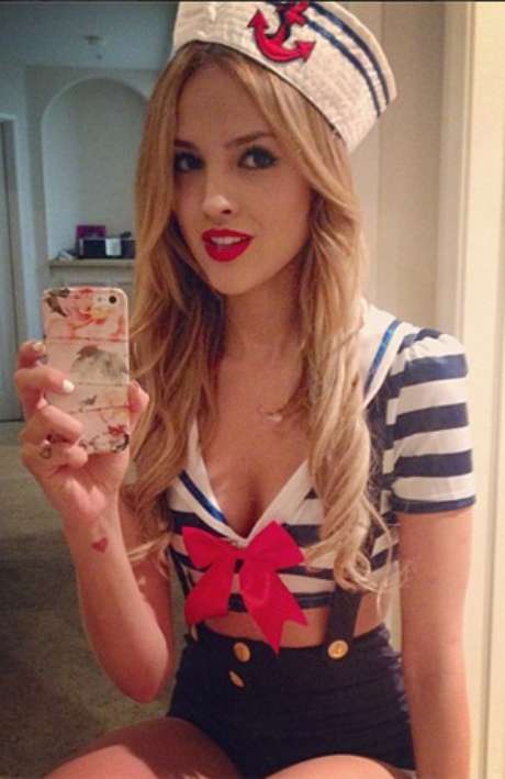 Instagram eizagonzalez Este fue el disfraz elegido por Eiza para la fiesta en Los Ángeles.