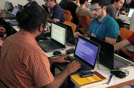 Serão três vencedores que ganharão R$ 5 mil cada <p>Serão três vencedores que ganharão R$ 5 mil cada</p>