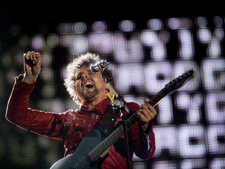 O músico Matthew Bellamy durante show da banda britânica na edição deste ano do Rock in Rio <p>O músico Matthew Bellamy durante show da banda britânica na edição deste ano do Rock in Rio</p>