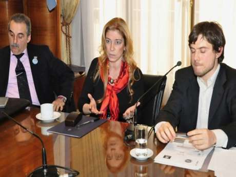Augusto Costa, a la derecha, junto a Moreno y Giorgi