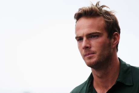 Sem vaga na Caterham, holandês mira retorno ao grid em 2015 <p>Sem vaga na Caterham, holandês mira retorno ao grid em 2015</p>
