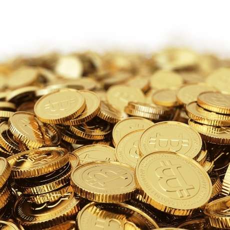Empresa teria sido roubada em 744 mil bitcoins, afirma jornal <p>Empresa teria sido roubada em 744 mil bitcoins, afirma jornal</p>