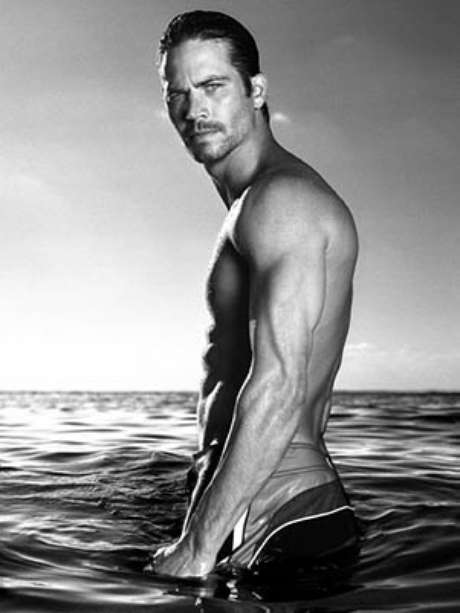 Facebook oficial <p>Paul Walker murió el pasado sábado a las 3:30pm.</p>