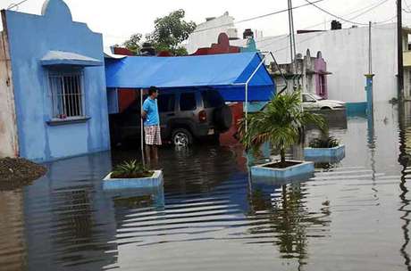 Reforma Debido a las lluvias provocadas por el frente frío número 19, el río Salto de Agua desbordó en el Municipio de Macuspana.