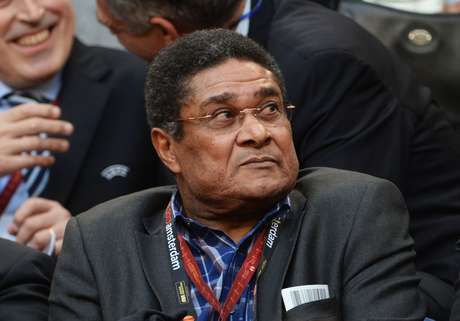 Eusébio tinha a saúde debilitada desde 2012, quando havia sofrido um acidente vascular cerebral <p>Eusébio tinha a saúde debilitada desde 2012, quando havia sofrido um acidente vascular cerebral</p>