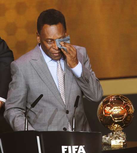 Pelé quer que brasileiro só proteste depois de evento <p>Pelé quer que brasileiro só proteste depois de evento</p>