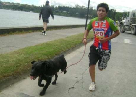 Gentileza. Corrida con mascotas en La Serena.
