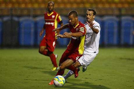 Audax encara o Santos no Pacaembu: empate 1 a 1 e jogo duro na estreia pela primeira divisão de São Paulo Audax encara o Santos no Pacaembu: empate 1 a 1 e jogo duro na estreia pela primeira divisão de São Paulo
