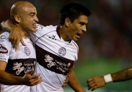 Lanús voltou a mostrar sua força no futebol continental e conquistou mais um feito nesta quinta-feira <p>Lanús voltou a mostrar sua força no futebol continental e conquistou mais um feito nesta quinta-feira</p>