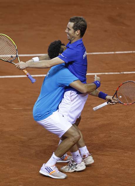 Em casa, Tsonga e Gasquet não deram chance para a equipe australiana <p>Em casa, Tsonga e Gasquet não deram chance para a equipe australiana</p>