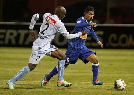 Cruzeiro saiu na frente, mas caiu para o Real Garcilaso <p>Cruzeiro saiu na frente, mas caiu para o Real Garcilaso</p>
