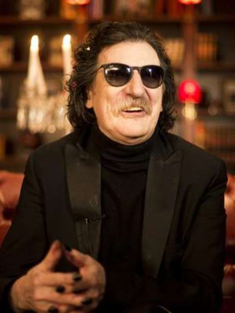 FOTO CHARLY GARCIA foto charly garcia: