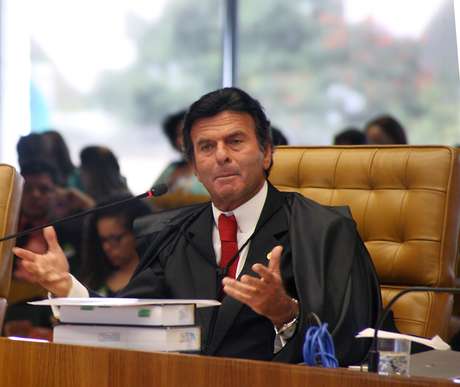 Relator, Fux foi primeiro a votar Relator, Fux foi primeiro a votar