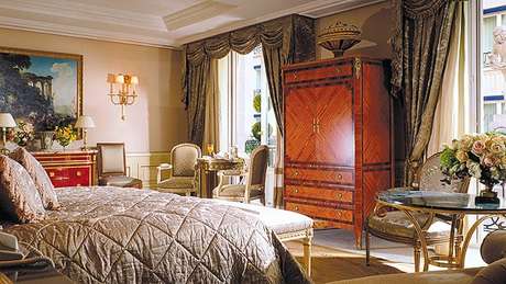 Suíte do Four Seasons Hotel George V, em Paris, na França <p>Suíte do Four Seasons Hotel George V, em Paris, na França</p>