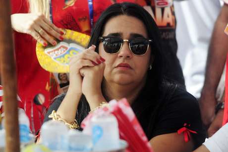 Afônica após o desfile da escola, a presidente da agremiação, Regina Celi, disse que o trabalho foi feito <p>Afônica após o desfile da escola, a presidente da agremiação, Regina Celi, disse que o trabalho foi feito</p>