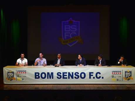 Bom Senso realizou reunião em São Paulo para discutir movimento Bom Senso realizou reunião em São Paulo para discutir movimento