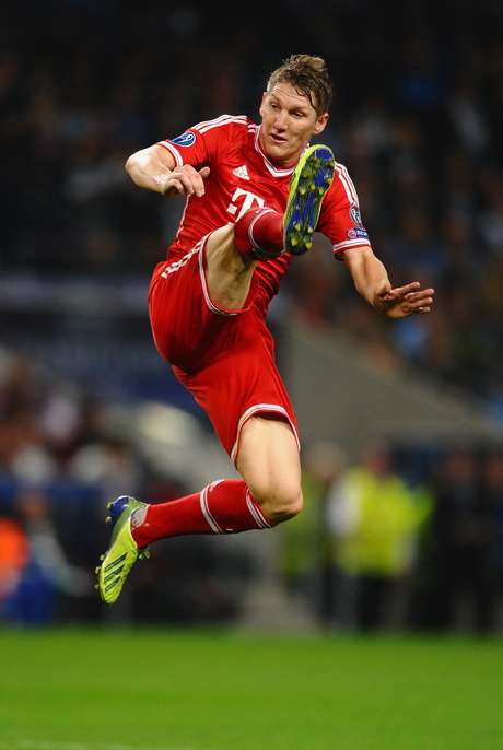 Schweinsteiger pode perder a Copa do Mundo no Brasil <p>Schweinsteiger pode perder a Copa do Mundo no Brasil</p>