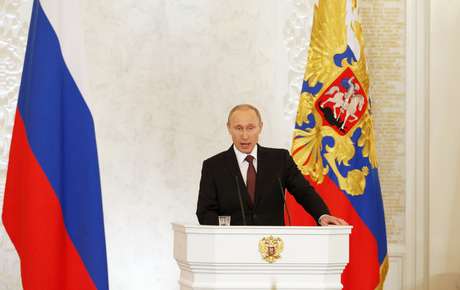 Putin falou nesta terça-feira em Moscou que a "Crimeia sempre foi e seguirá sendo parte de seu país" Putin falou nesta terça-feira em Moscou que a "Crimeia sempre foi e seguirá sendo parte de seu país"