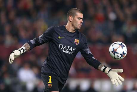 Alex Livesey / Getty Images <p>Víctor Valdés finaliza su contrato con el Barça al final de temporada</p>
