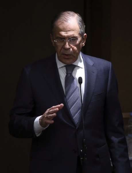 O chanceler russo, Sergei Lavrov, fala com deputados na Duma, câmara baixa do Parlamento russo, em Moscou, nesta quinta-feira, 20 de março <p>O chanceler russo, Sergei Lavrov, fala com deputados na Duma, câmara baixa do Parlamento russo, em Moscou, nesta quinta-feira, 20 de março</p>