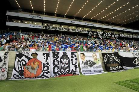 Arena Pantanal recebe jogo Mixto x Santos em teste para a Copa do Mundo de 2014 <p>Arena Pantanal recebe jogo Mixto x Santos em teste para a Copa do Mundo de 2014 </p>