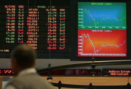 Na Bolsa, estatais de SP e MG têm perdas maiores que a Petrobras. Na Bolsa, estatais de SP e MG têm perdas maiores que a Petrobras.