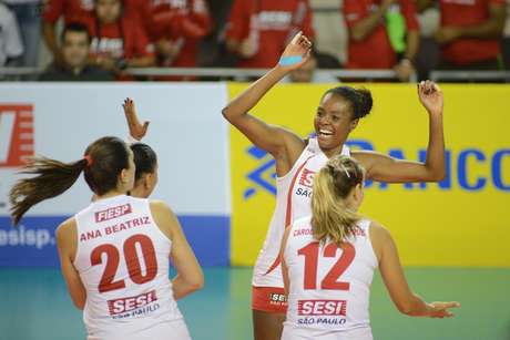 Sesi-SP é o único time de grande porte da Superliga Feminina a não ter atletas estrangeiras em seu elenco <p>Sesi-SP é o único time de grande porte da Superliga Feminina a não ter atletas estrangeiras em seu elenco</p>